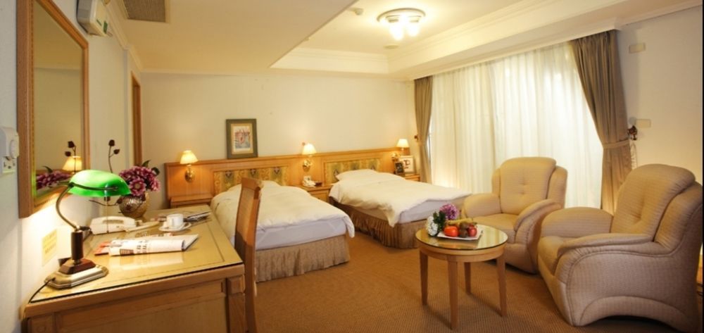 Kingdom Hotel Hsinchu Extérieur photo